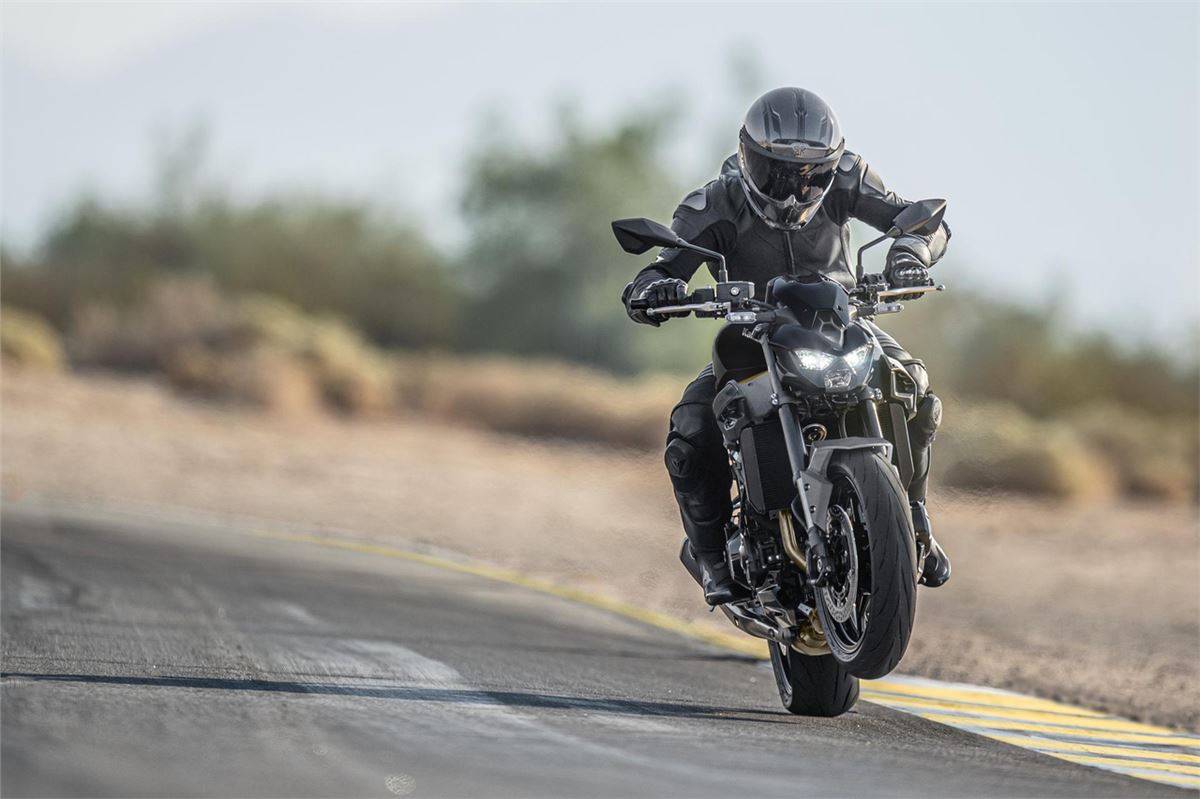 Z900