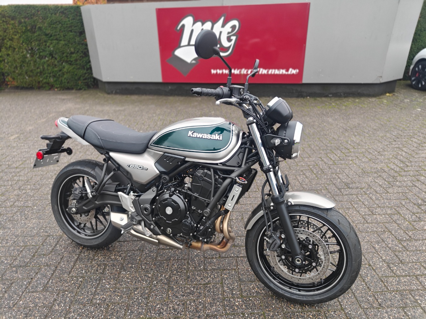 Z650RS