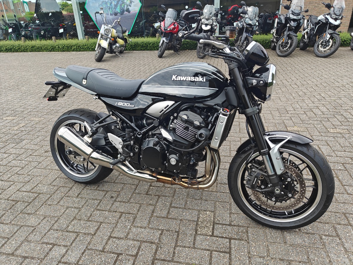 Z900RS